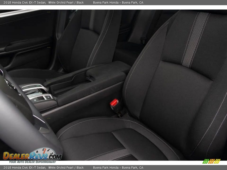 2018 Honda Civic EX-T Sedan White Orchid Pearl / Black Photo #17
