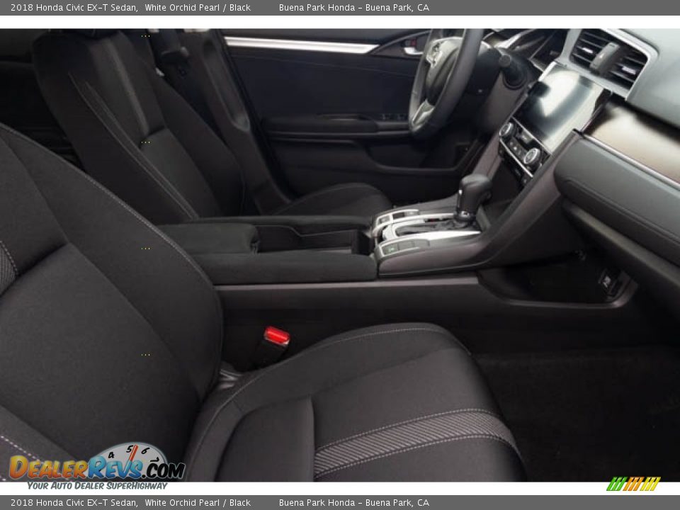 2018 Honda Civic EX-T Sedan White Orchid Pearl / Black Photo #23