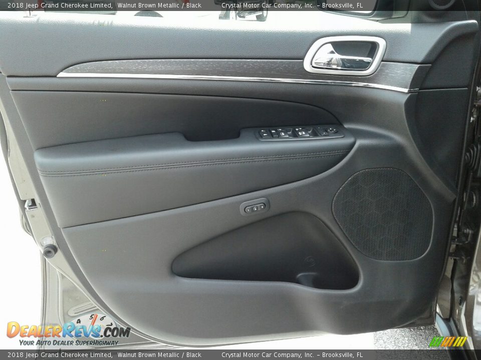 2018 Jeep Grand Cherokee Limited Walnut Brown Metallic / Black Photo #16