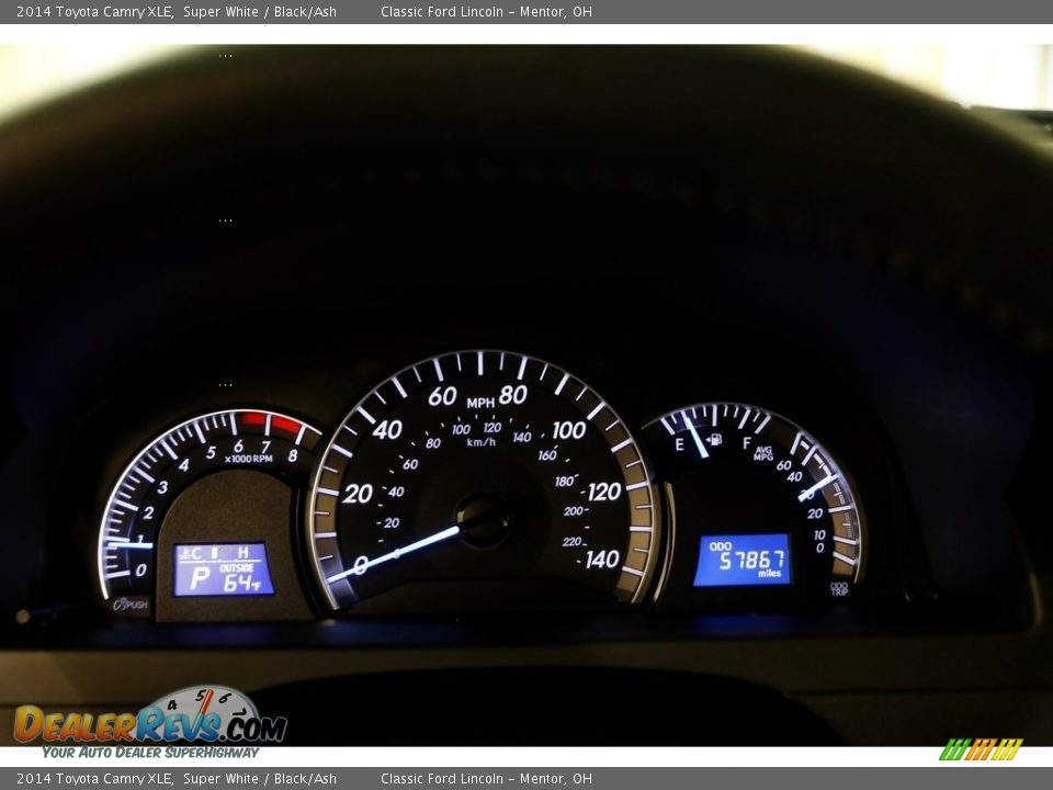 2014 Toyota Camry XLE Super White / Black/Ash Photo #8