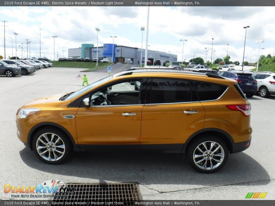 2016 Ford Escape SE 4WD Electric Spice Metallic / Medium Light Stone Photo #7