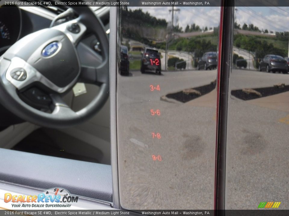 2016 Ford Escape SE 4WD Electric Spice Metallic / Medium Light Stone Photo #8
