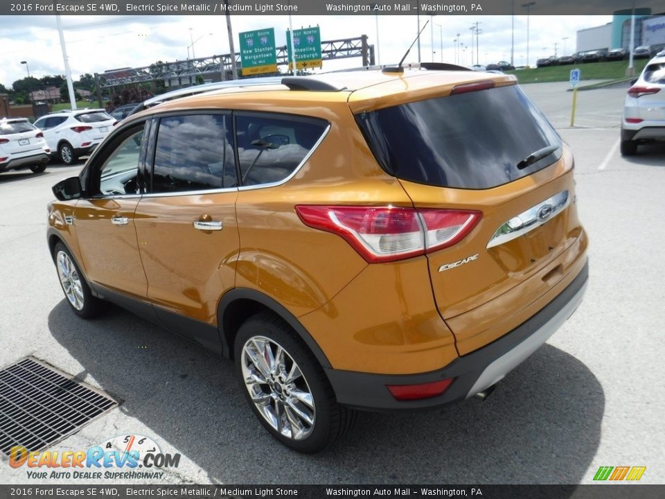 2016 Ford Escape SE 4WD Electric Spice Metallic / Medium Light Stone Photo #9