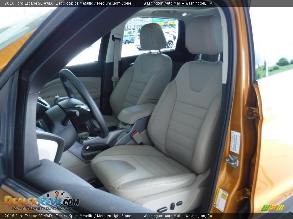 2016 Ford Escape SE 4WD Electric Spice Metallic / Medium Light Stone Photo #16
