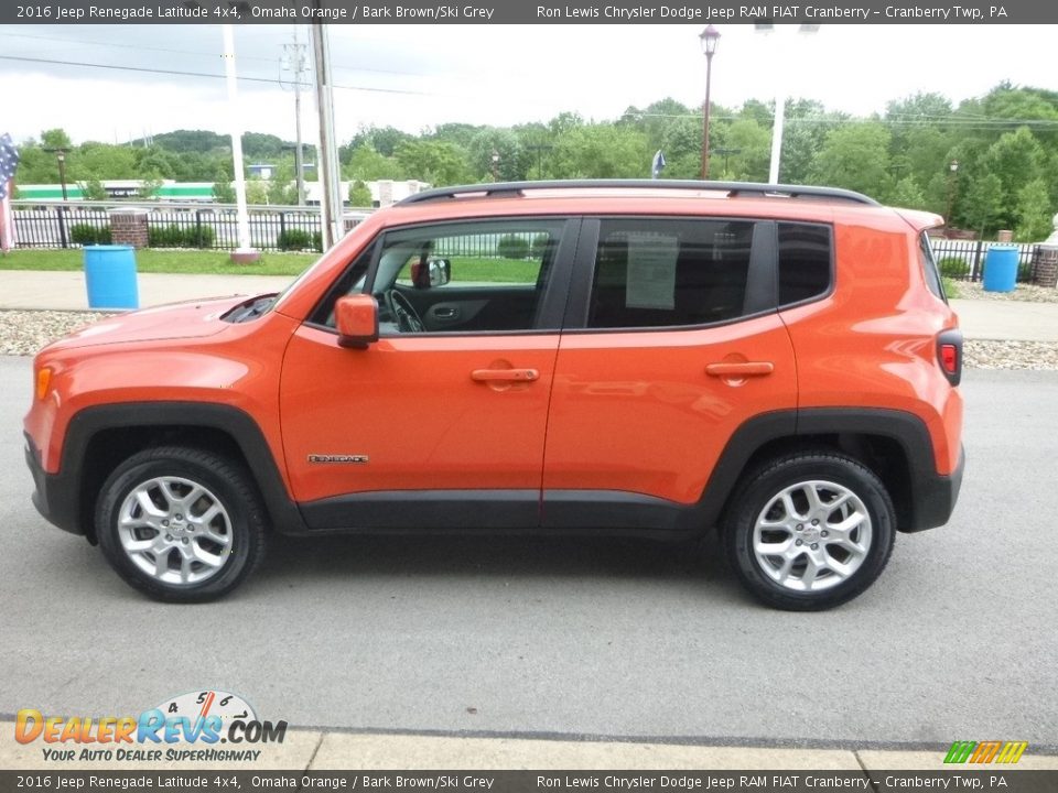 2016 Jeep Renegade Latitude 4x4 Omaha Orange / Bark Brown/Ski Grey Photo #6