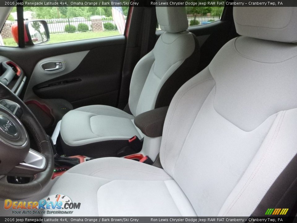 2016 Jeep Renegade Latitude 4x4 Omaha Orange / Bark Brown/Ski Grey Photo #14