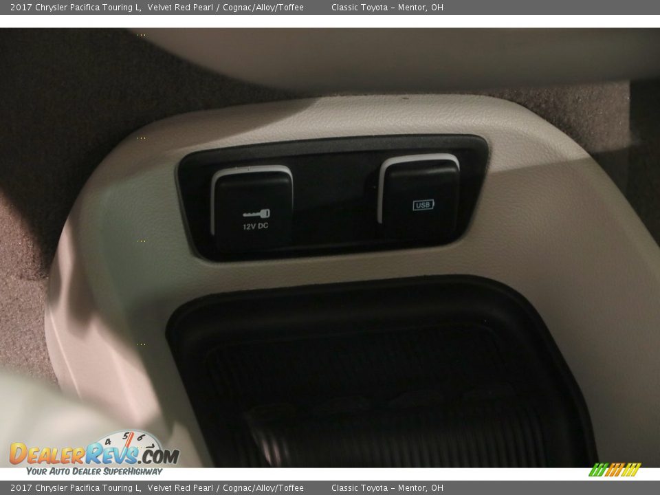 2017 Chrysler Pacifica Touring L Velvet Red Pearl / Cognac/Alloy/Toffee Photo #23