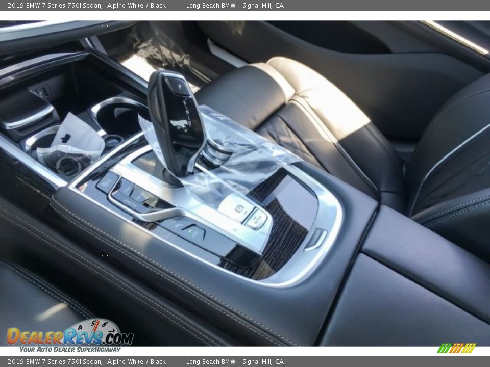 2019 BMW 7 Series 750i Sedan Alpine White / Black Photo #7