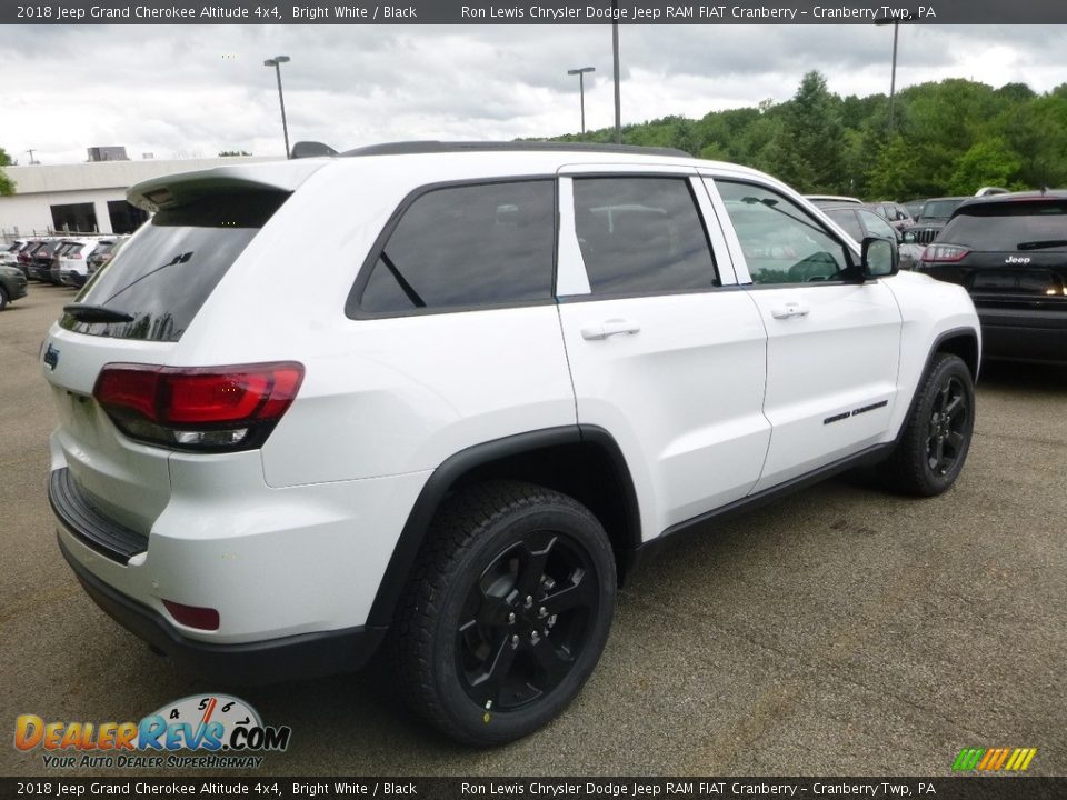 2018 Jeep Grand Cherokee Altitude 4x4 Bright White / Black Photo #5
