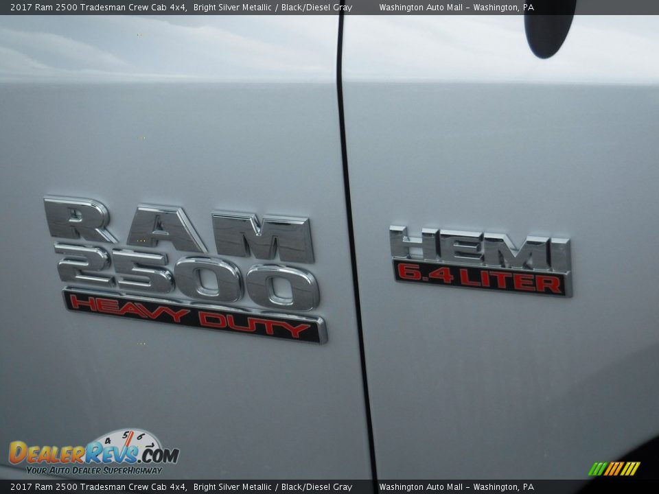 2017 Ram 2500 Tradesman Crew Cab 4x4 Bright Silver Metallic / Black/Diesel Gray Photo #4