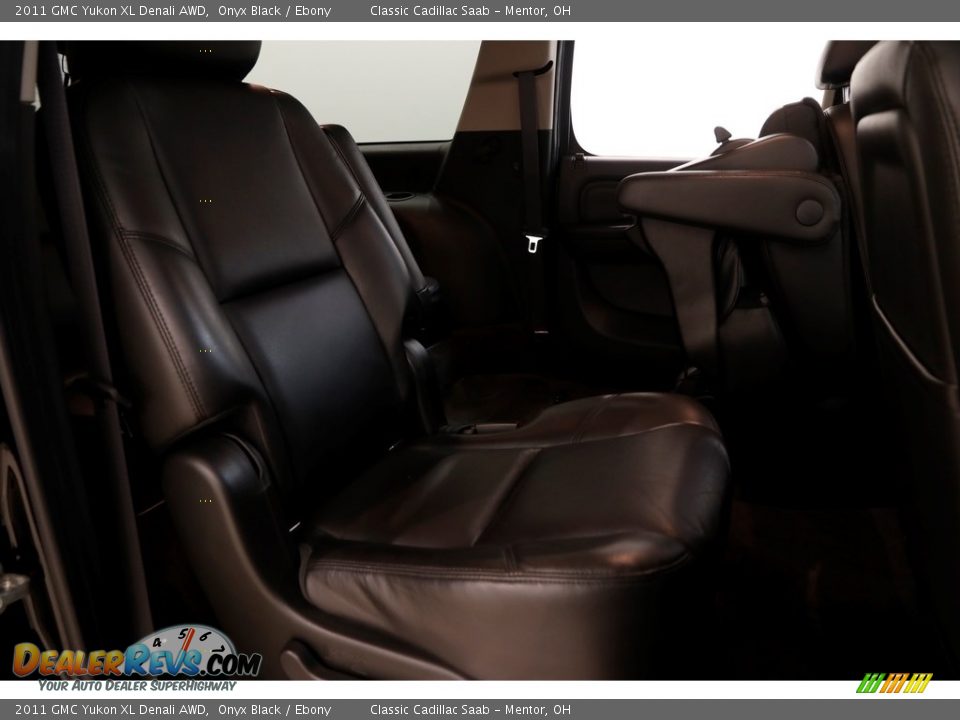 2011 GMC Yukon XL Denali AWD Onyx Black / Ebony Photo #14