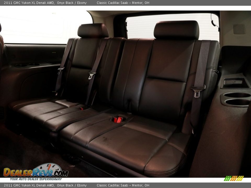 2011 GMC Yukon XL Denali AWD Onyx Black / Ebony Photo #15