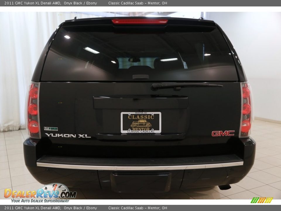 2011 GMC Yukon XL Denali AWD Onyx Black / Ebony Photo #18
