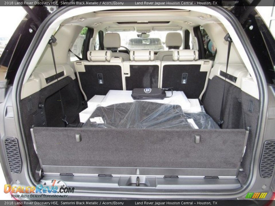 2018 Land Rover Discovery HSE Santorini Black Metallic / Acorn/Ebony Photo #16