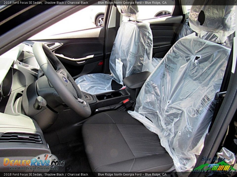 2018 Ford Focus SE Sedan Shadow Black / Charcoal Black Photo #10