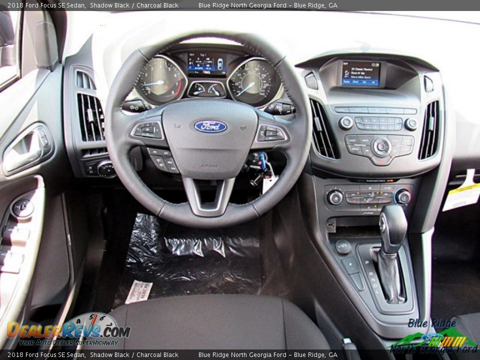 2018 Ford Focus SE Sedan Shadow Black / Charcoal Black Photo #14