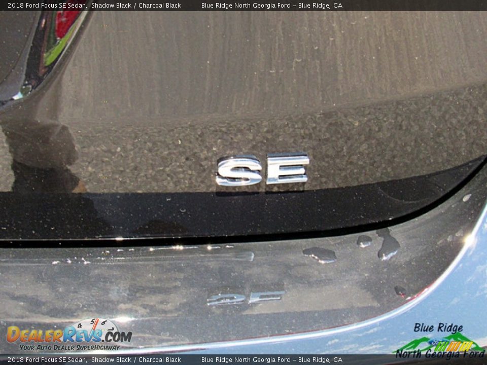 2018 Ford Focus SE Sedan Shadow Black / Charcoal Black Photo #34