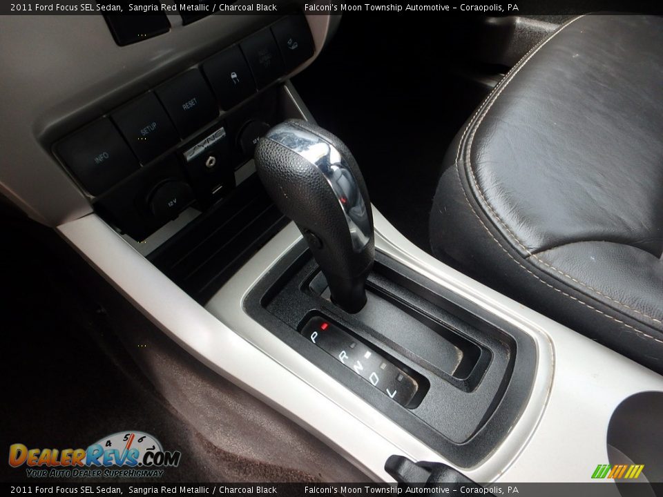 2011 Ford Focus SEL Sedan Sangria Red Metallic / Charcoal Black Photo #21