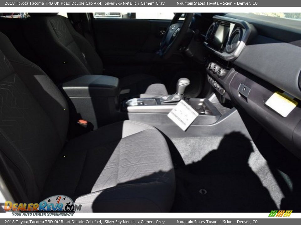 2018 Toyota Tacoma TRD Off Road Double Cab 4x4 Silver Sky Metallic / Cement Gray Photo #11