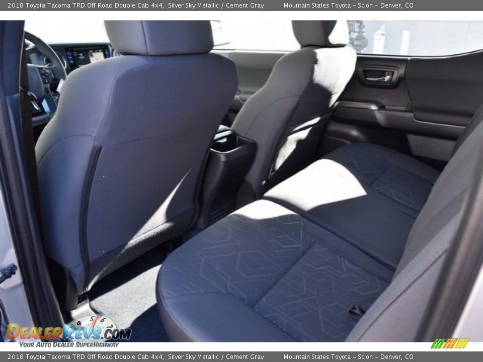 2018 Toyota Tacoma TRD Off Road Double Cab 4x4 Silver Sky Metallic / Cement Gray Photo #13