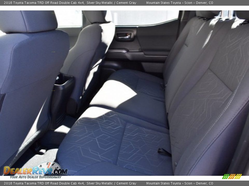 2018 Toyota Tacoma TRD Off Road Double Cab 4x4 Silver Sky Metallic / Cement Gray Photo #14