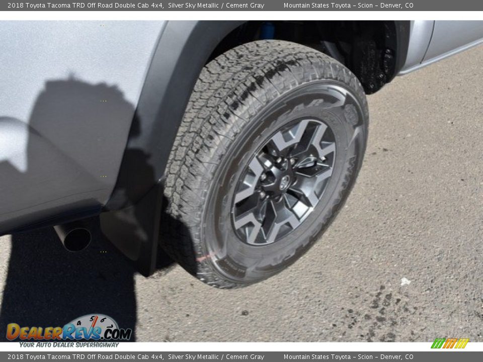 2018 Toyota Tacoma TRD Off Road Double Cab 4x4 Silver Sky Metallic / Cement Gray Photo #34