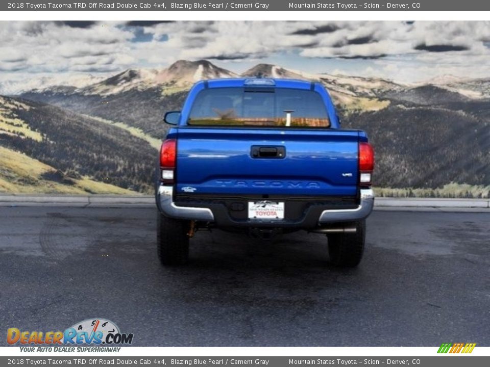 2018 Toyota Tacoma TRD Off Road Double Cab 4x4 Blazing Blue Pearl / Cement Gray Photo #4