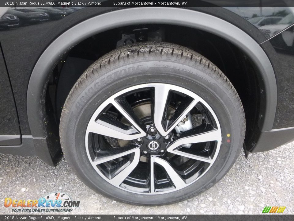 2018 Nissan Rogue SL AWD Magnetic Black / Almond Photo #2
