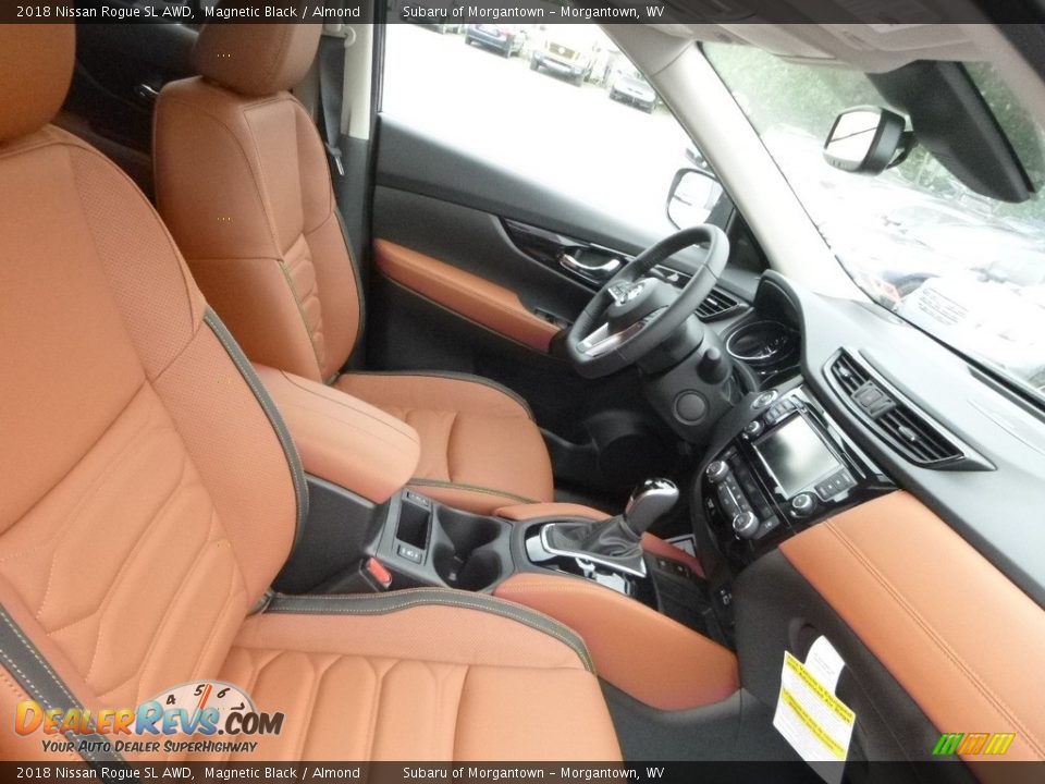 2018 Nissan Rogue SL AWD Magnetic Black / Almond Photo #11