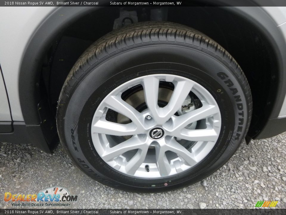 2018 Nissan Rogue SV AWD Brilliant Silver / Charcoal Photo #2