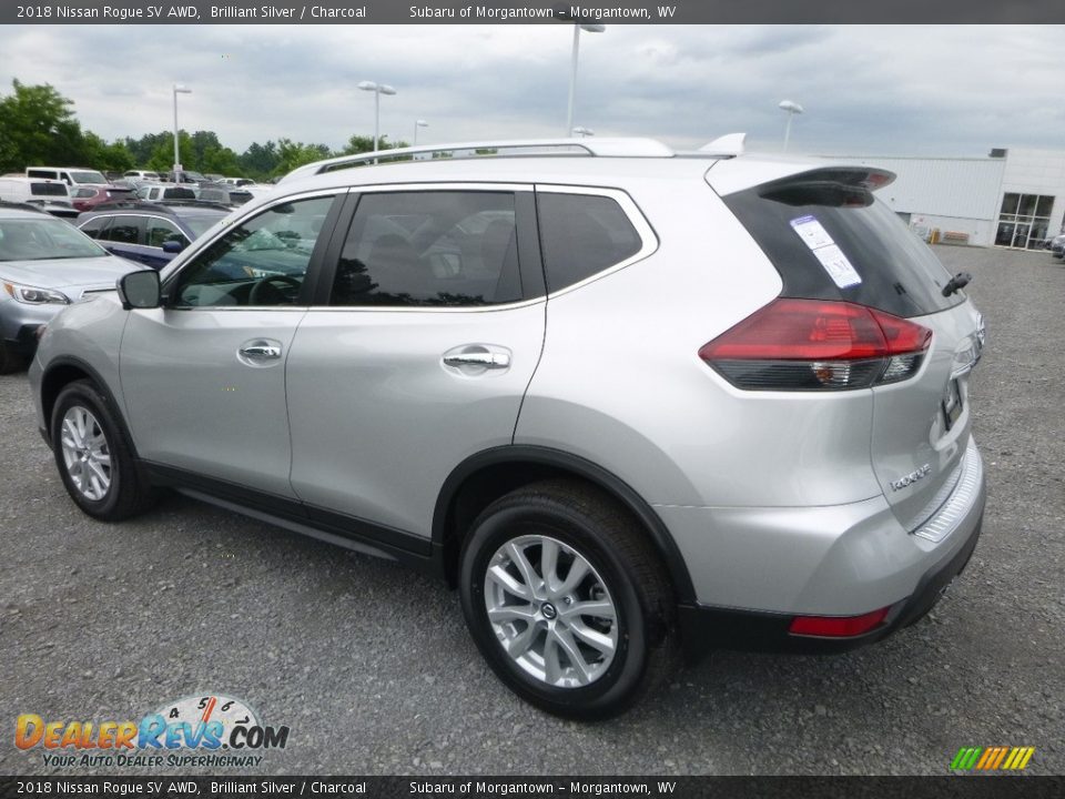 2018 Nissan Rogue SV AWD Brilliant Silver / Charcoal Photo #6