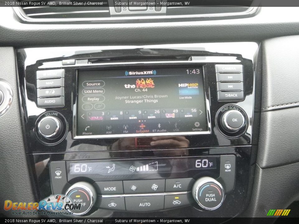 2018 Nissan Rogue SV AWD Brilliant Silver / Charcoal Photo #17