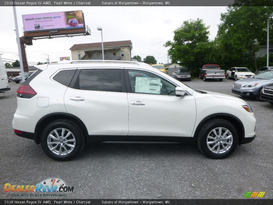 2018 Nissan Rogue SV AWD Pearl White / Charcoal Photo #3