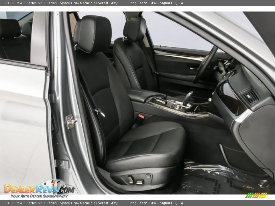2012 BMW 5 Series 528i Sedan Space Gray Metallic / Everest Gray Photo #6