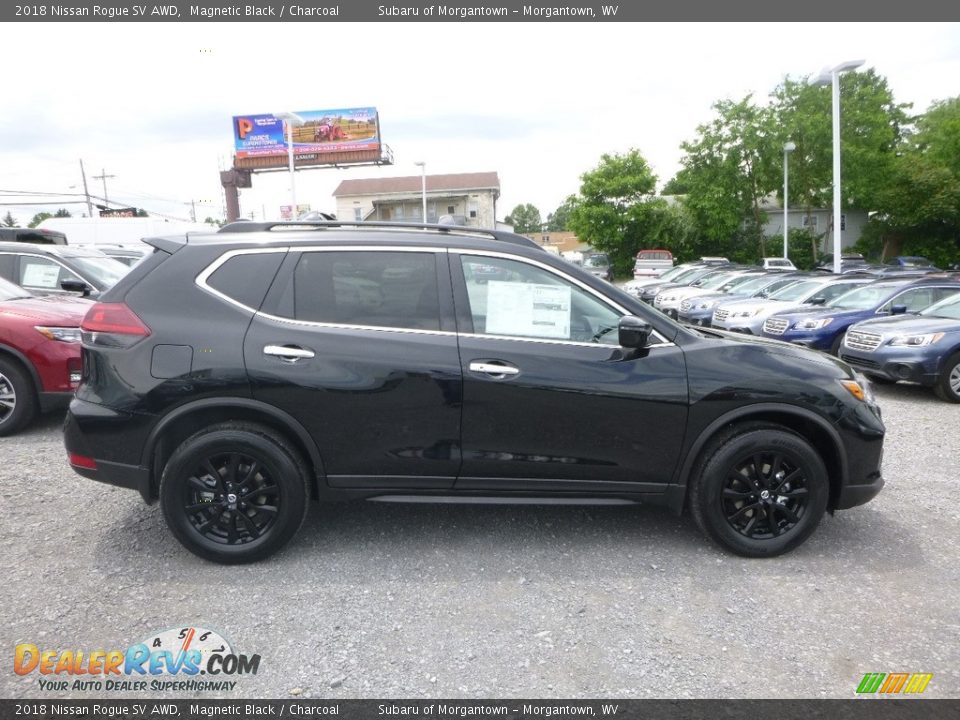 2018 Nissan Rogue SV AWD Magnetic Black / Charcoal Photo #3