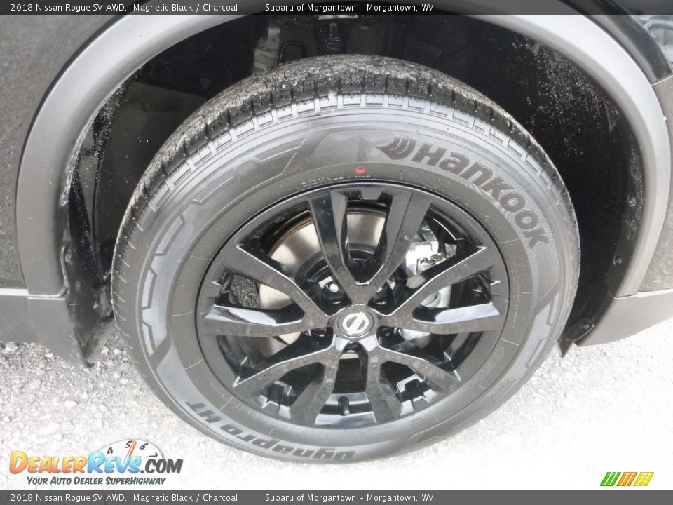 2018 Nissan Rogue SV AWD Magnetic Black / Charcoal Photo #10