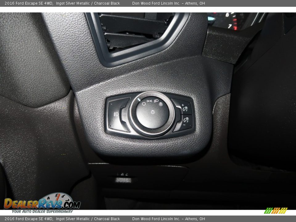 2016 Ford Escape SE 4WD Ingot Silver Metallic / Charcoal Black Photo #34