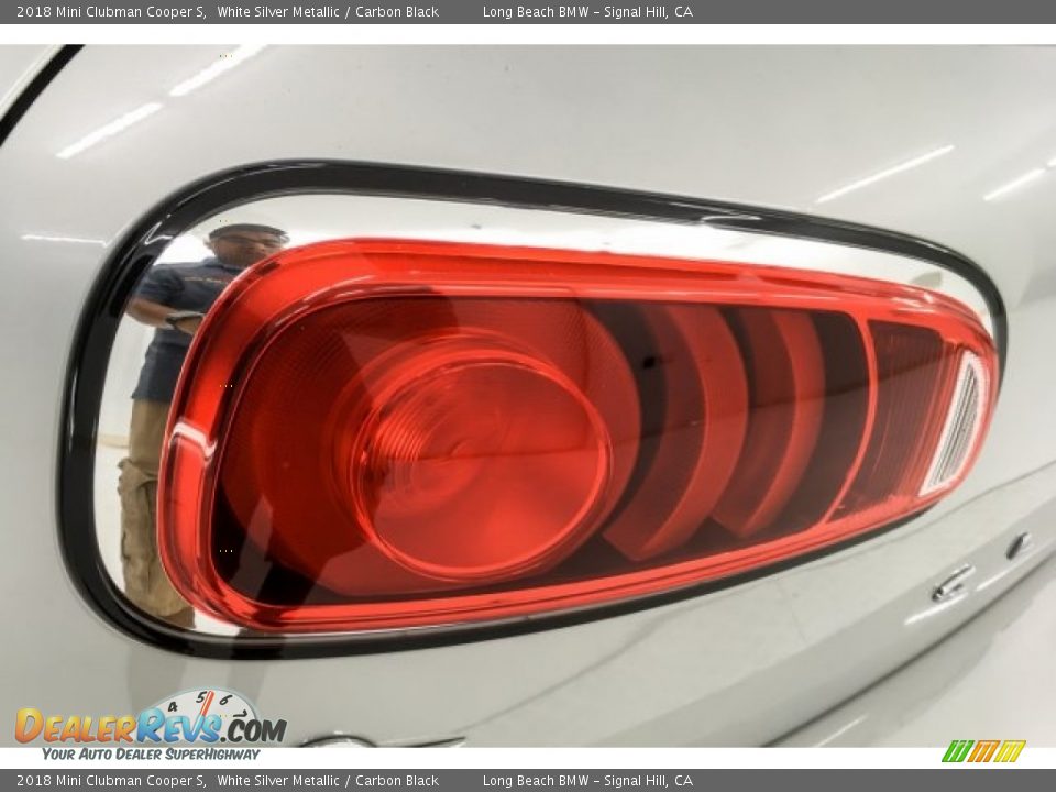 2018 Mini Clubman Cooper S White Silver Metallic / Carbon Black Photo #31