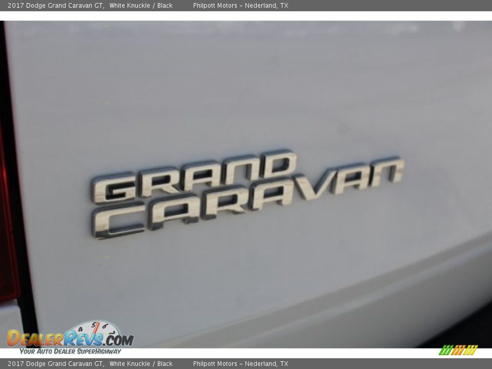 2017 Dodge Grand Caravan GT White Knuckle / Black Photo #36