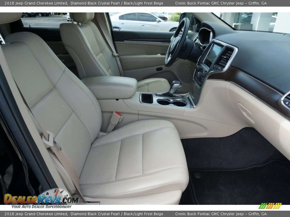 2018 Jeep Grand Cherokee Limited Diamond Black Crystal Pearl / Black/Light Frost Beige Photo #16