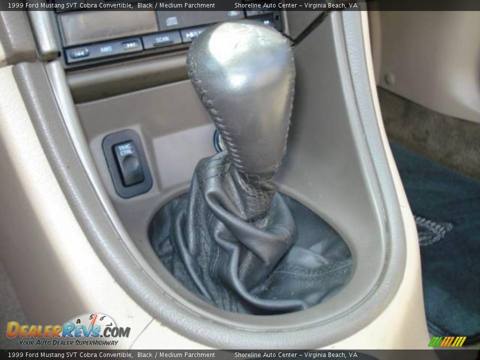1999 Ford Mustang SVT Cobra Convertible Black / Medium Parchment Photo #12