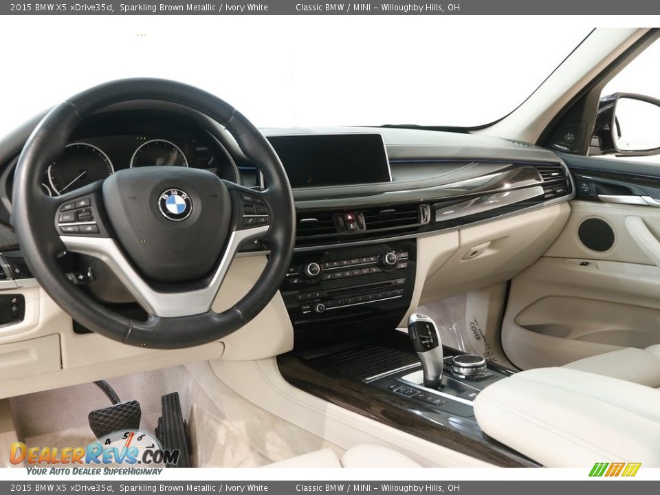 2015 BMW X5 xDrive35d Sparkling Brown Metallic / Ivory White Photo #8