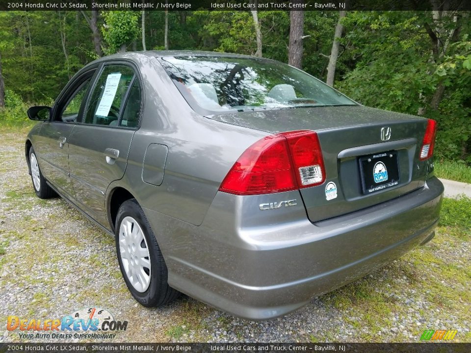 2004 Honda Civic LX Sedan Shoreline Mist Metallic / Ivory Beige Photo #3