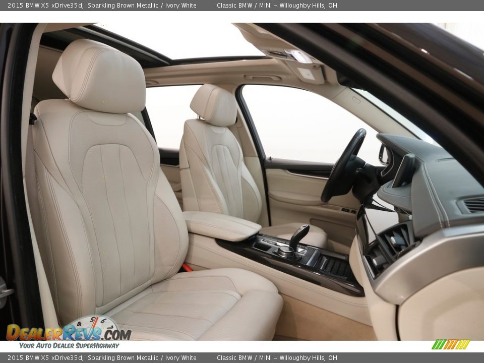 2015 BMW X5 xDrive35d Sparkling Brown Metallic / Ivory White Photo #31