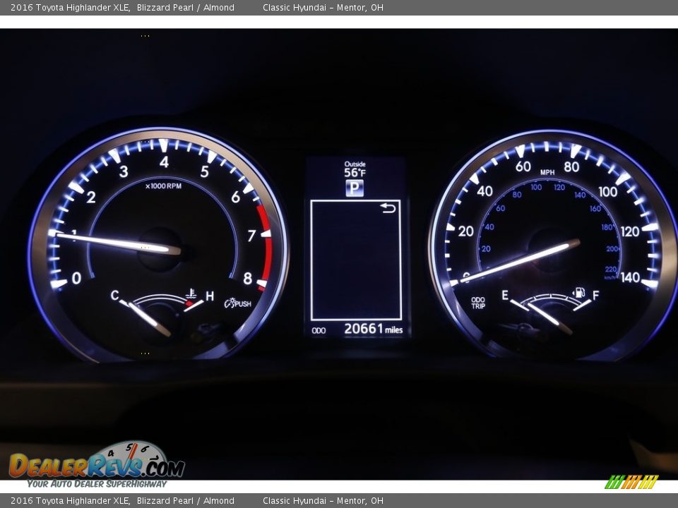 2016 Toyota Highlander XLE Blizzard Pearl / Almond Photo #8