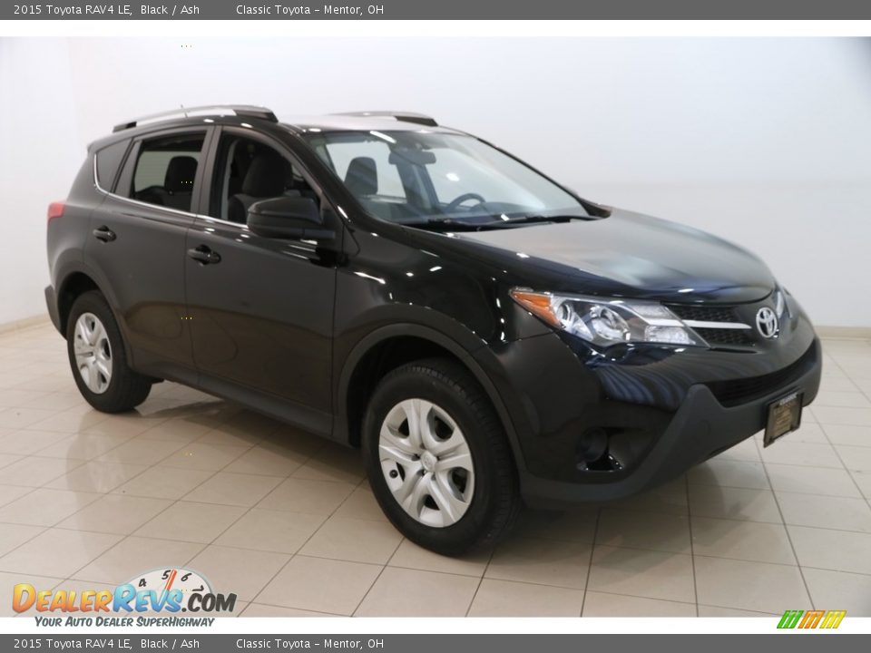2015 Toyota RAV4 LE Black / Ash Photo #1