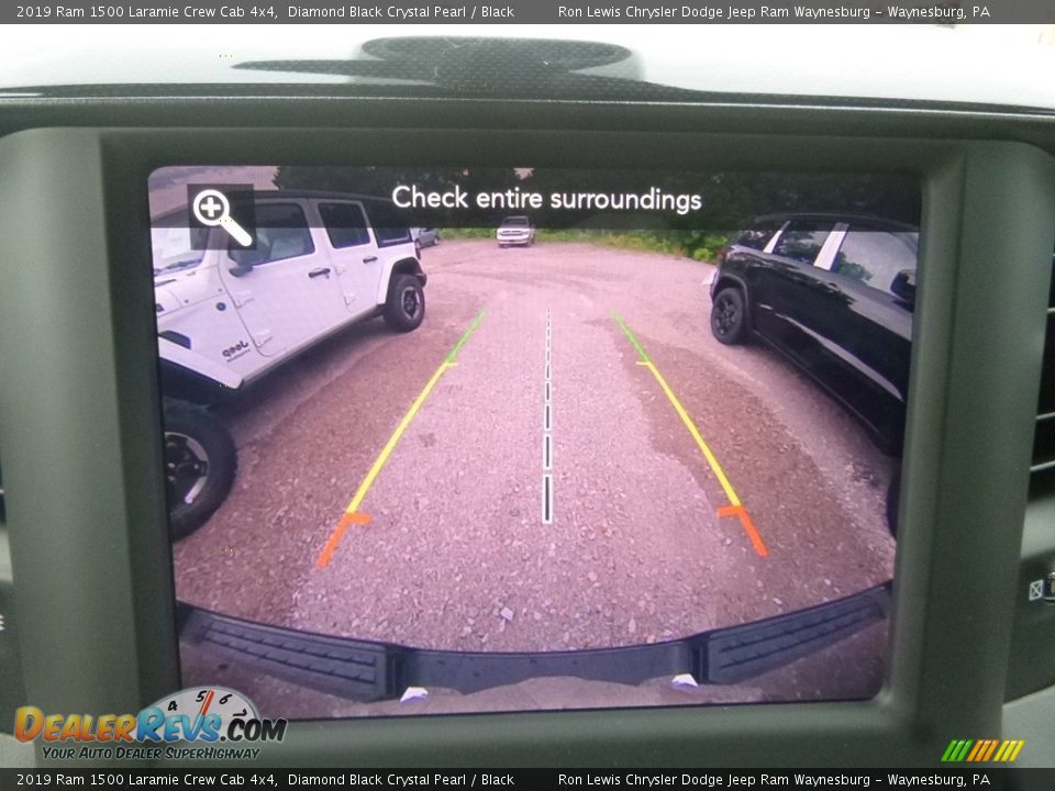 2019 Ram 1500 Laramie Crew Cab 4x4 Diamond Black Crystal Pearl / Black Photo #18