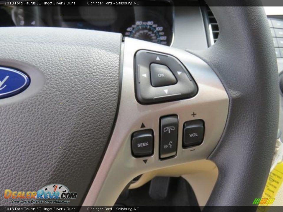 2018 Ford Taurus SE Steering Wheel Photo #17