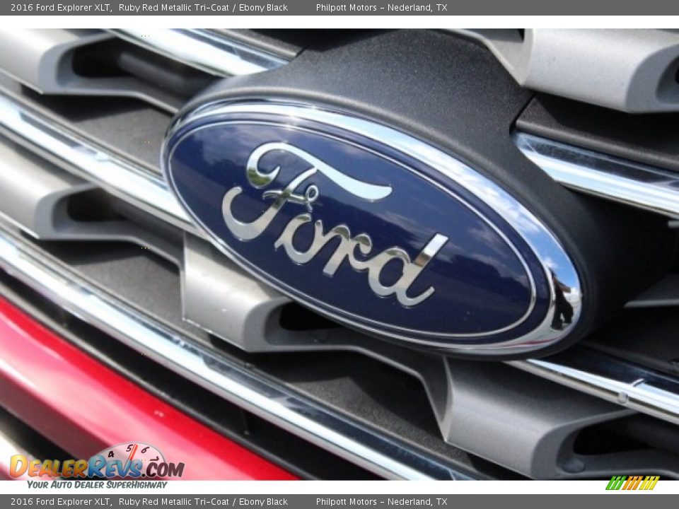 2016 Ford Explorer XLT Ruby Red Metallic Tri-Coat / Ebony Black Photo #4