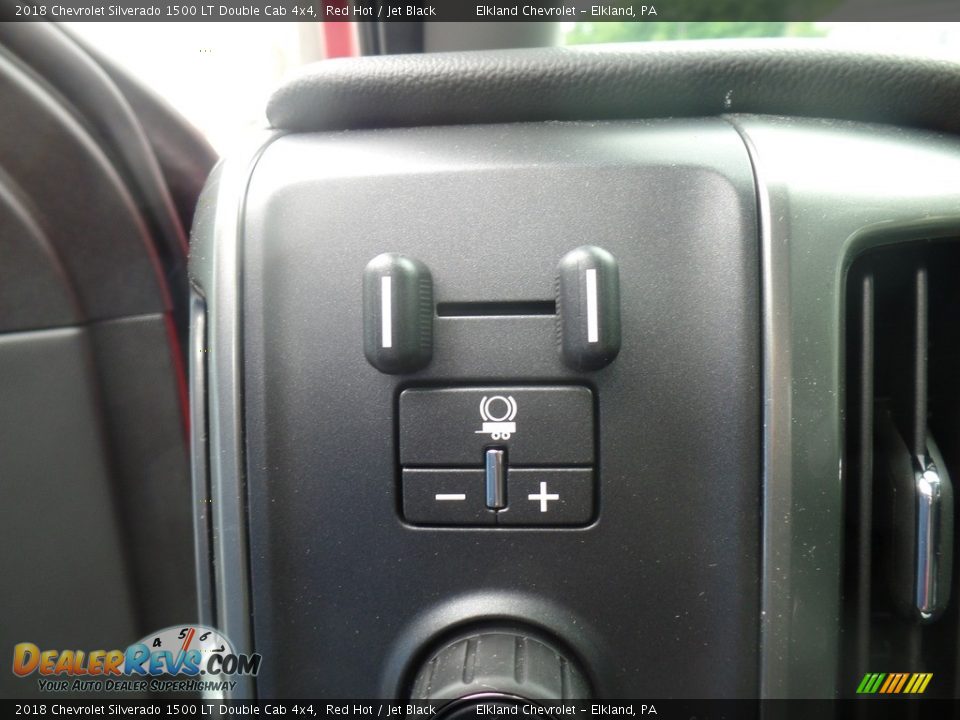 2018 Chevrolet Silverado 1500 LT Double Cab 4x4 Red Hot / Jet Black Photo #24